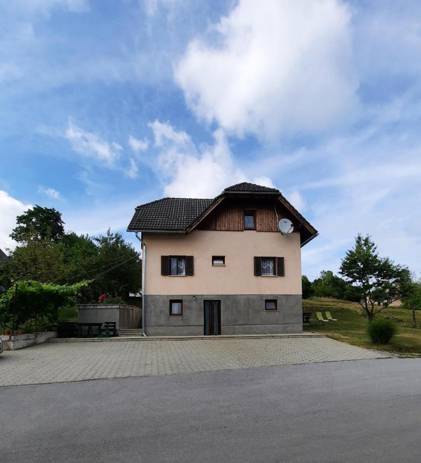 Guest House Matej & Mateja Plitvicka Jezera Exterior foto